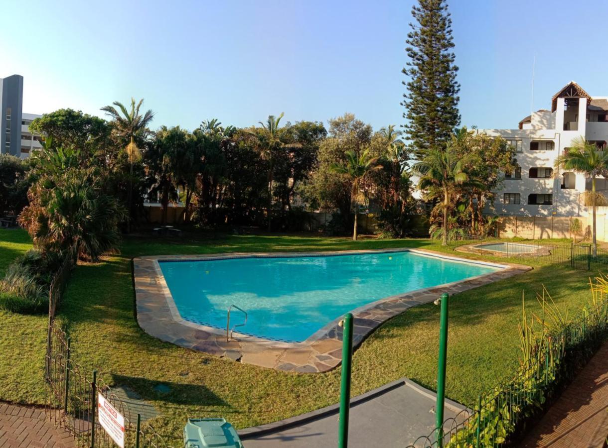 Appartamento Dolphin Coast Getaway Ballito Esterno foto